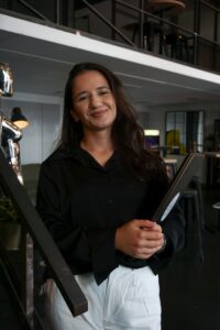 Location Managerin Fjolla im Eventloft Siegburg